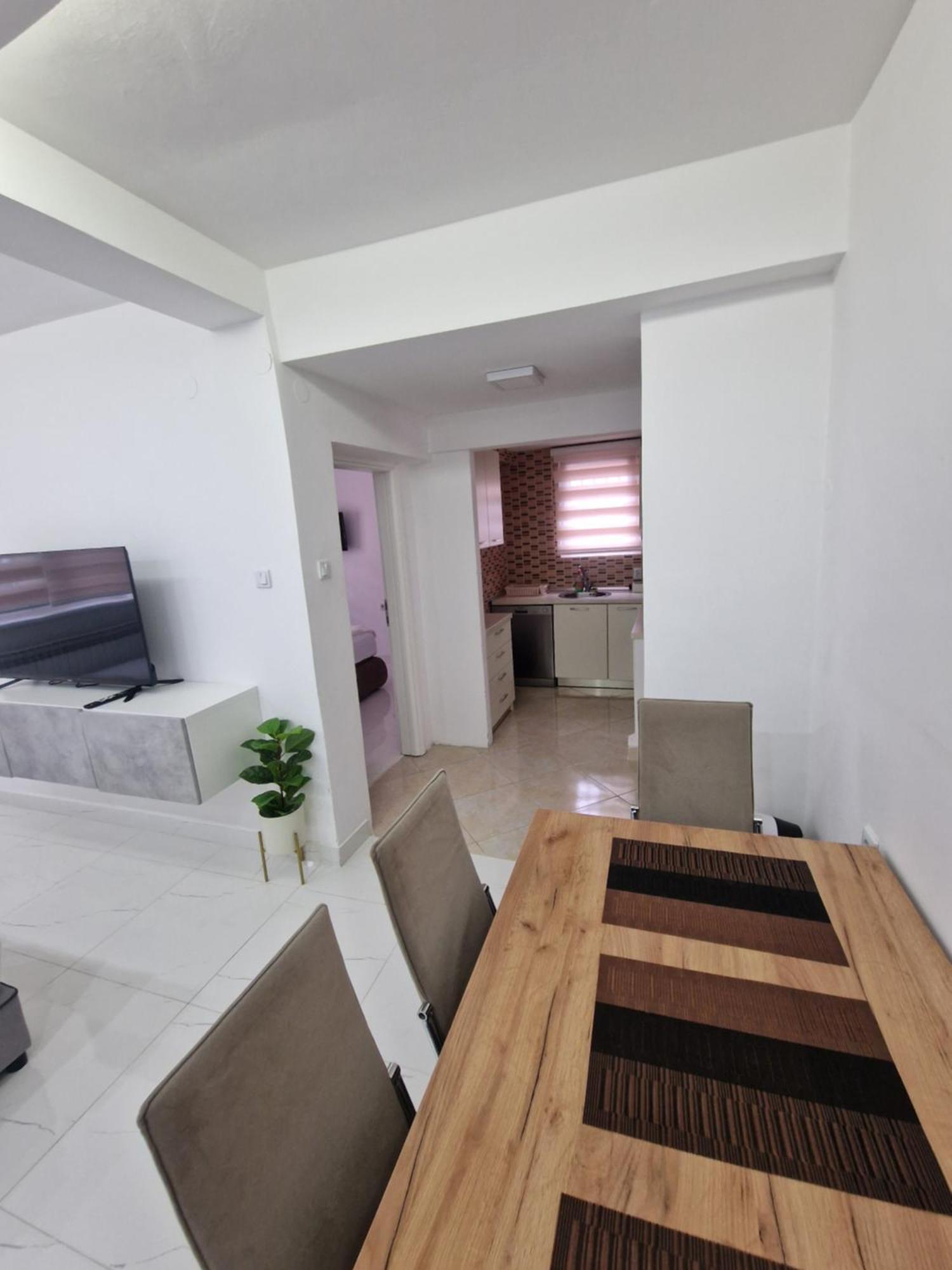 Apartments Natural And Bungalows 2 Сараево Экстерьер фото