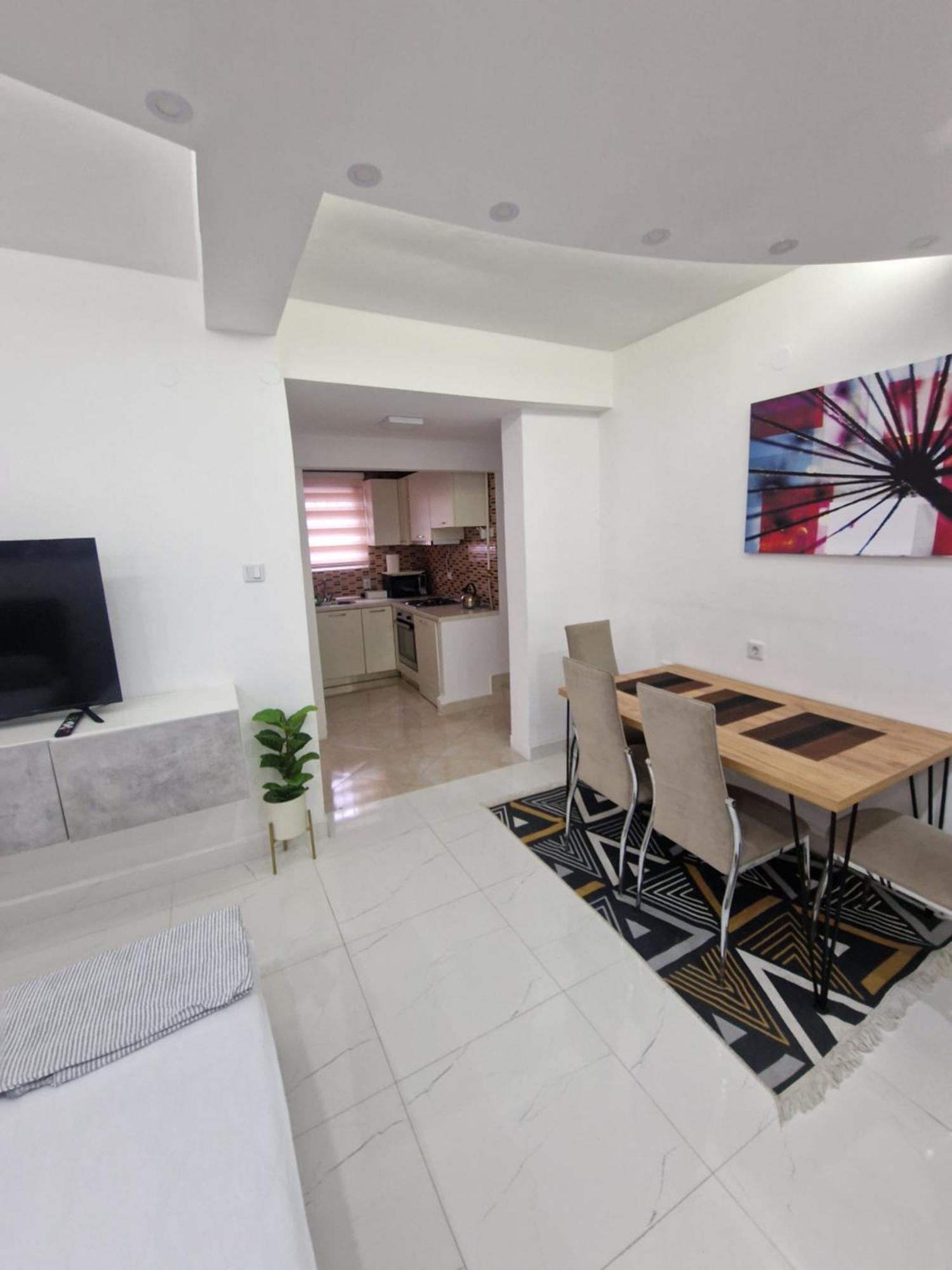 Apartments Natural And Bungalows 2 Сараево Экстерьер фото